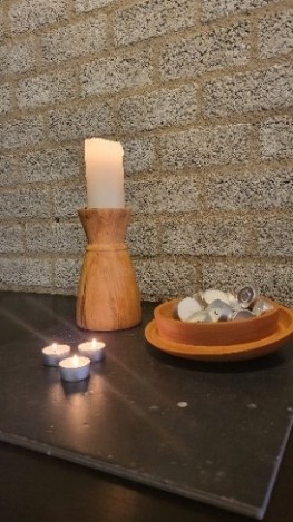 Lillian Wagt hout 2
